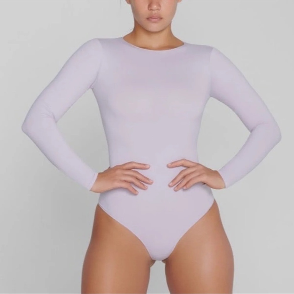 Skims Long Sleeve Bodysuit